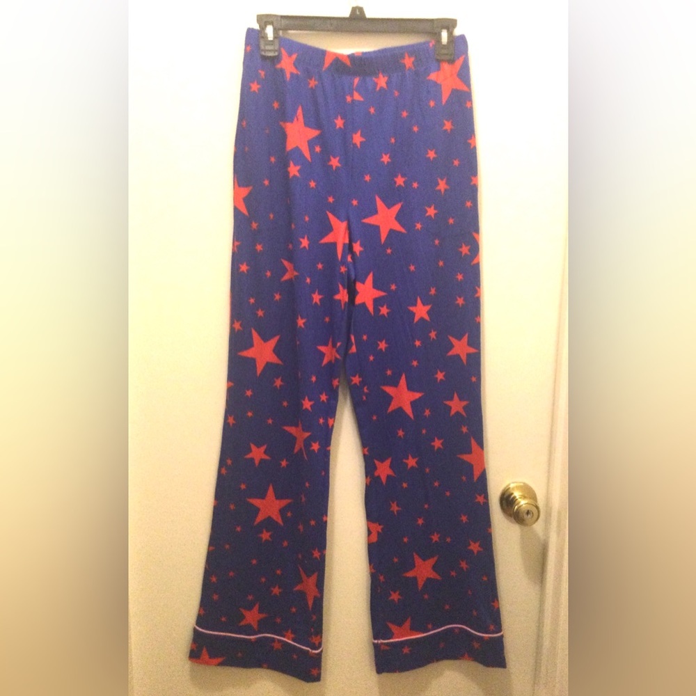 Woman’s 2 Piece Pajama/ Lounge Set - Picture 6 of 6
